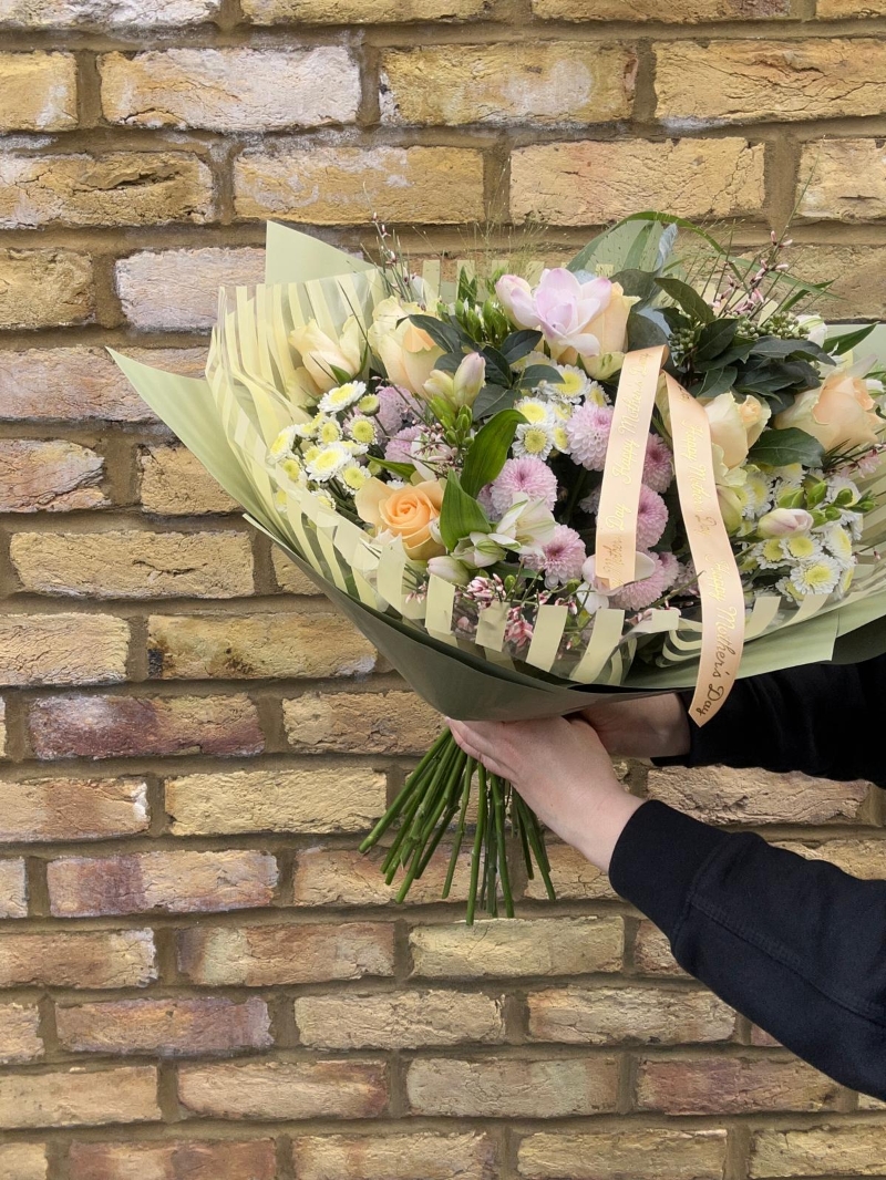 Mother’s Day Bouquet Pastel.