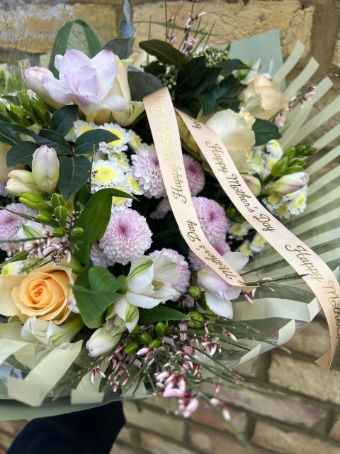 Mother’s Day Bouquet Pastel.